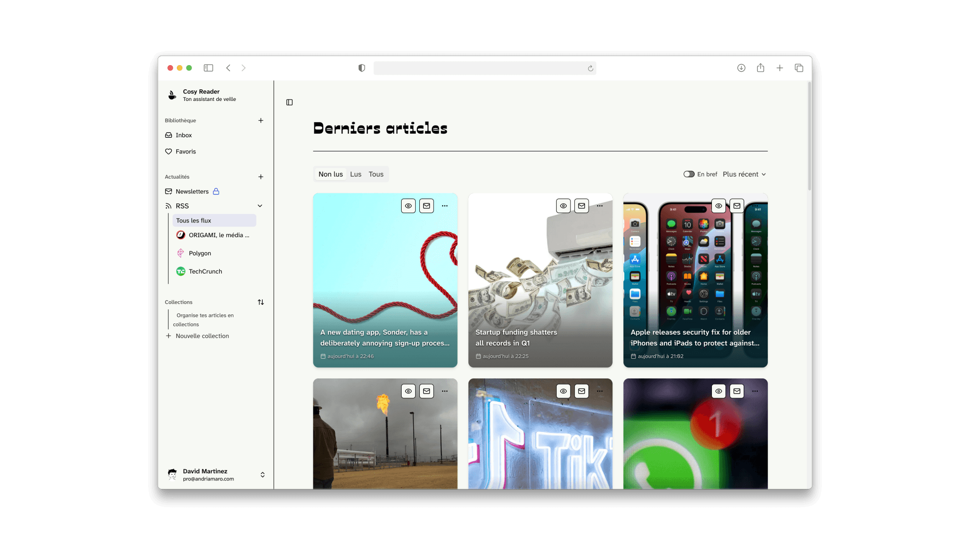 Cosy Reader app showing bookmarks, RSS feeds, and newsletters in a clean reading interface
